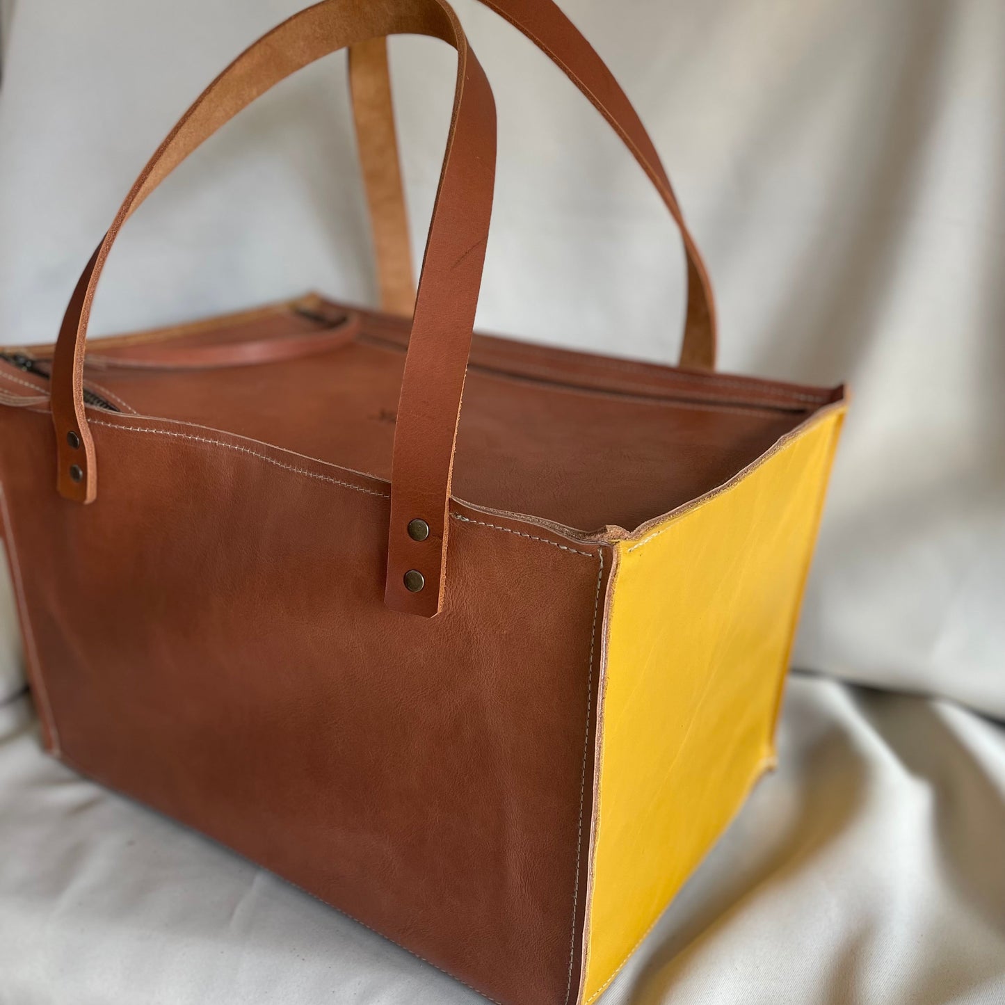 Closed Leather Organiser - Josef se kleed 64