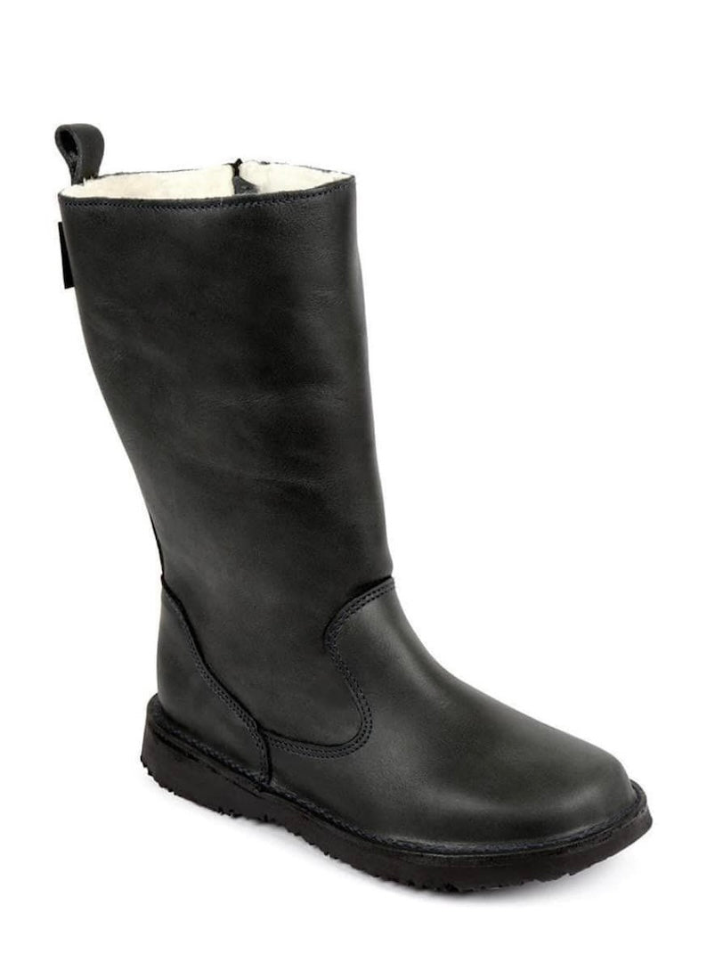 Leather boots