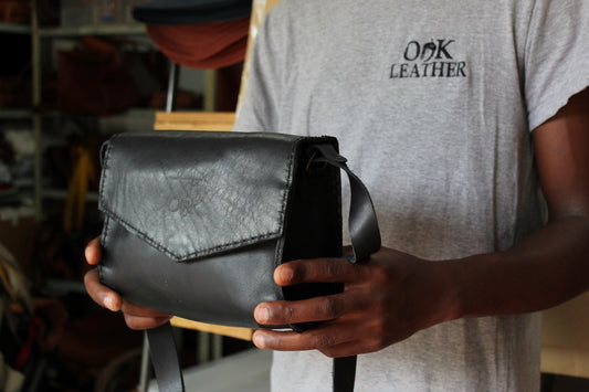 Esther satchel in black leather