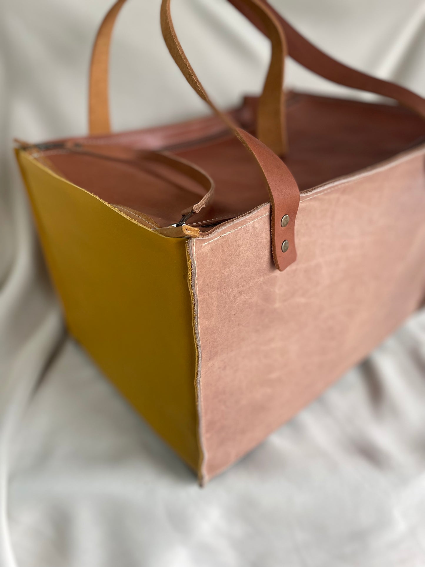 Closed Leather Organiser - Josef se kleed 10