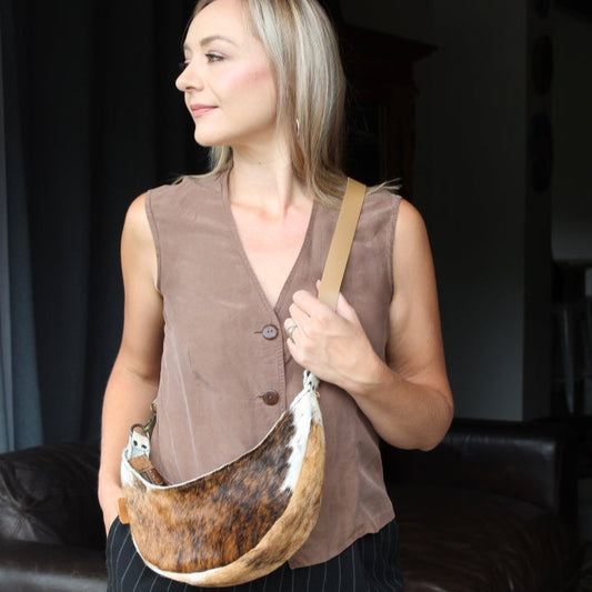 Leather Banana Moonbag