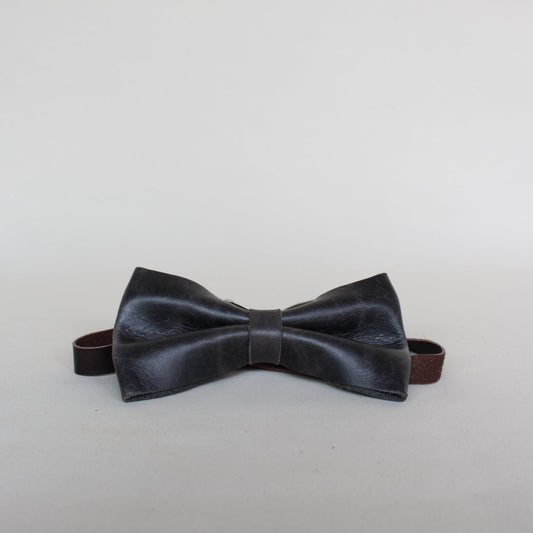 Leather Folded Bow Tie - Black