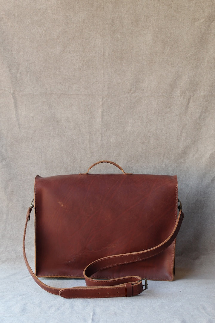 Leather standard laptop bag