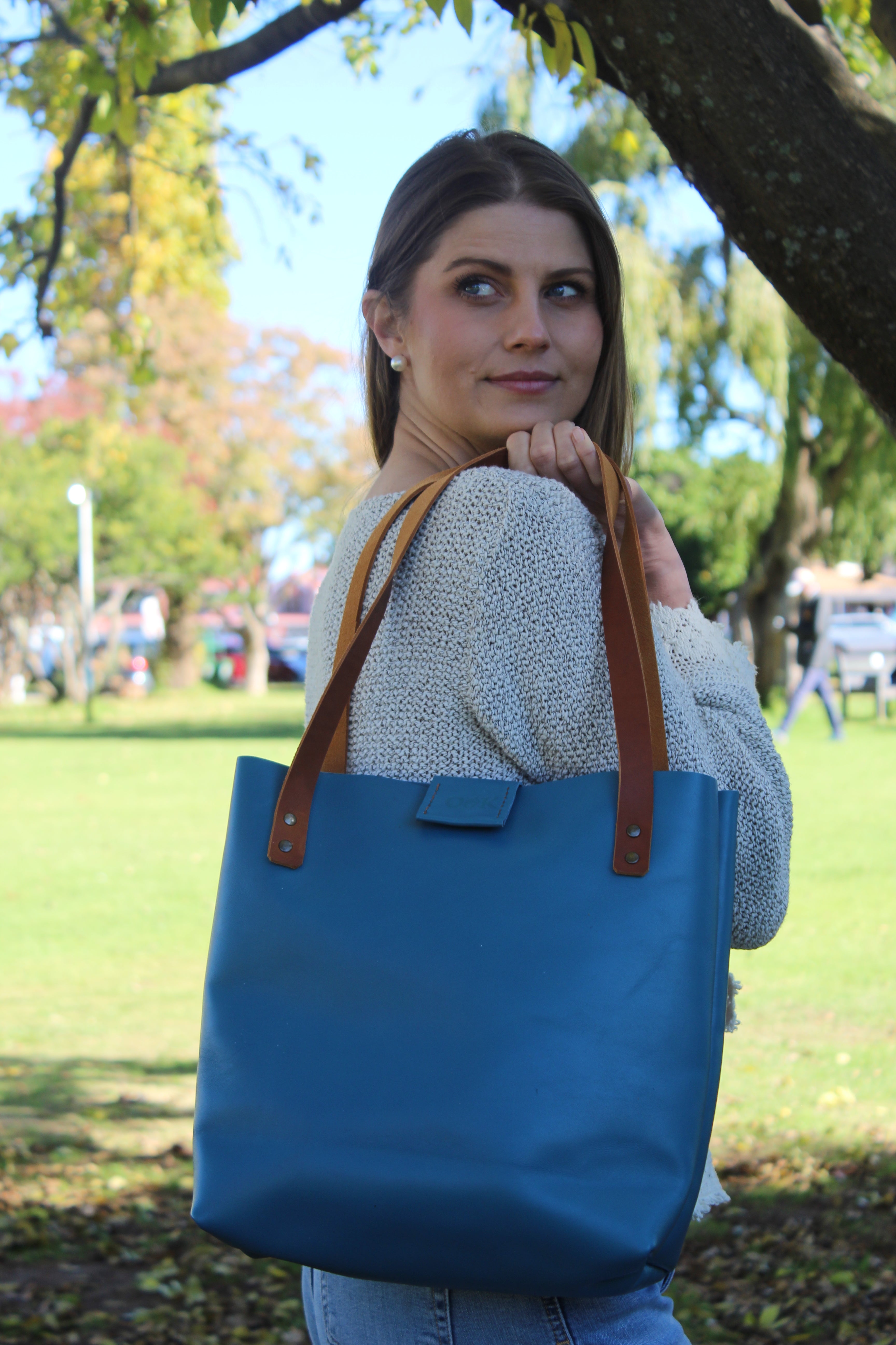 Soft Tote Leather Bag - Blue