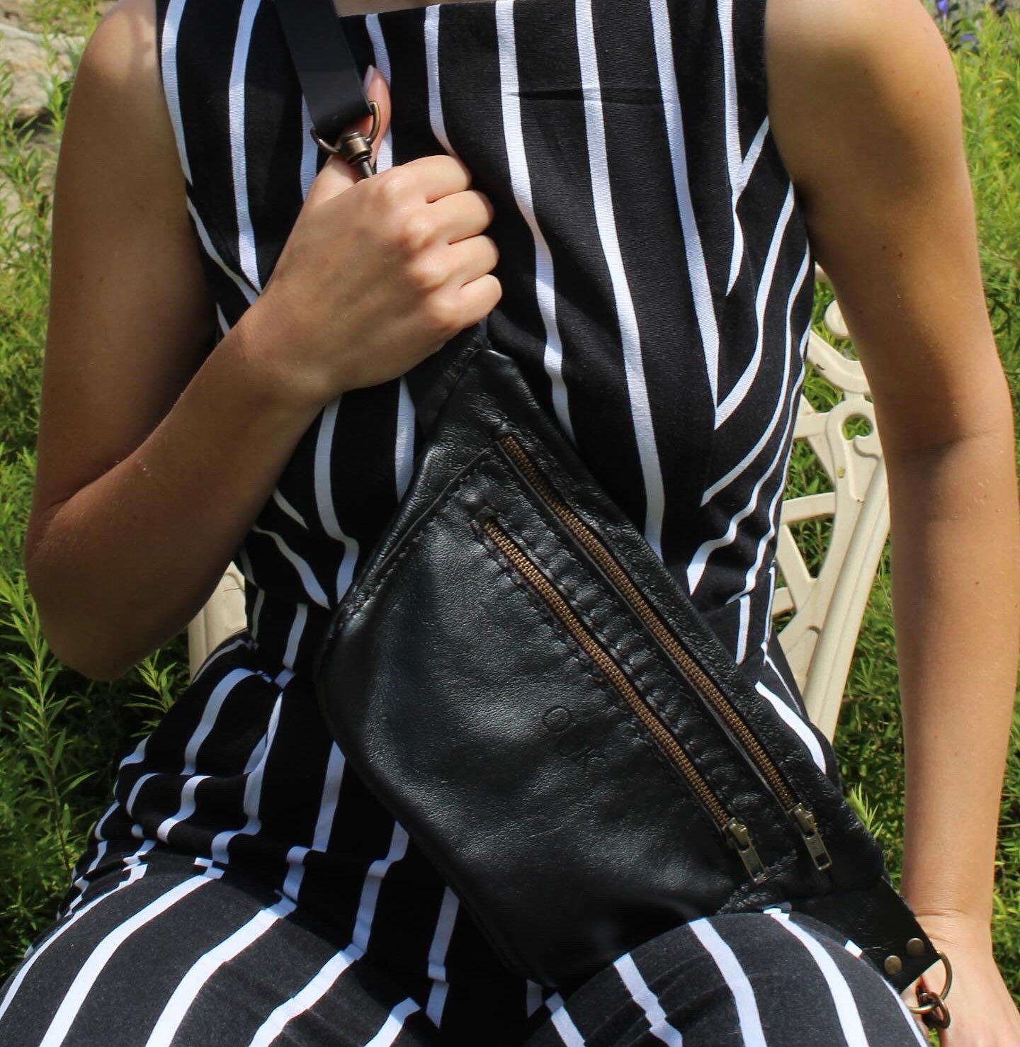 Large Original Leather Moonbag - Black