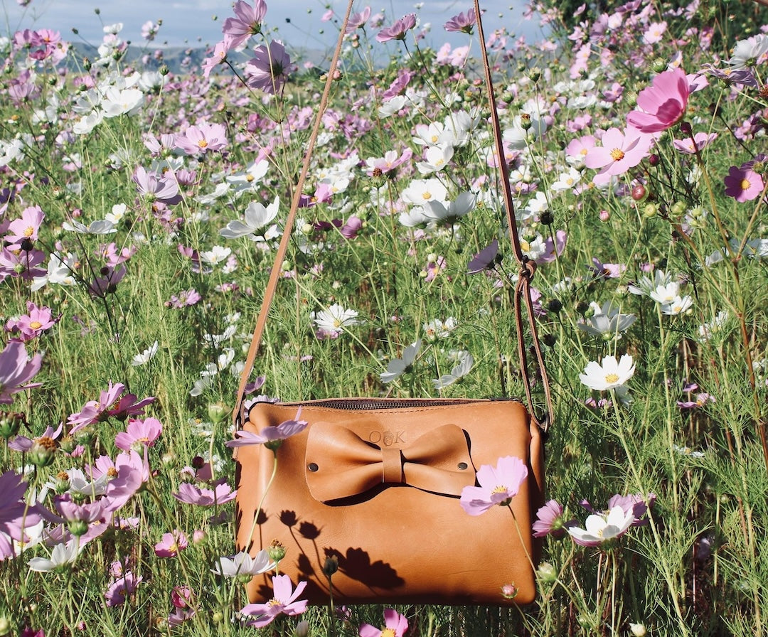 Box bow satchel in tan