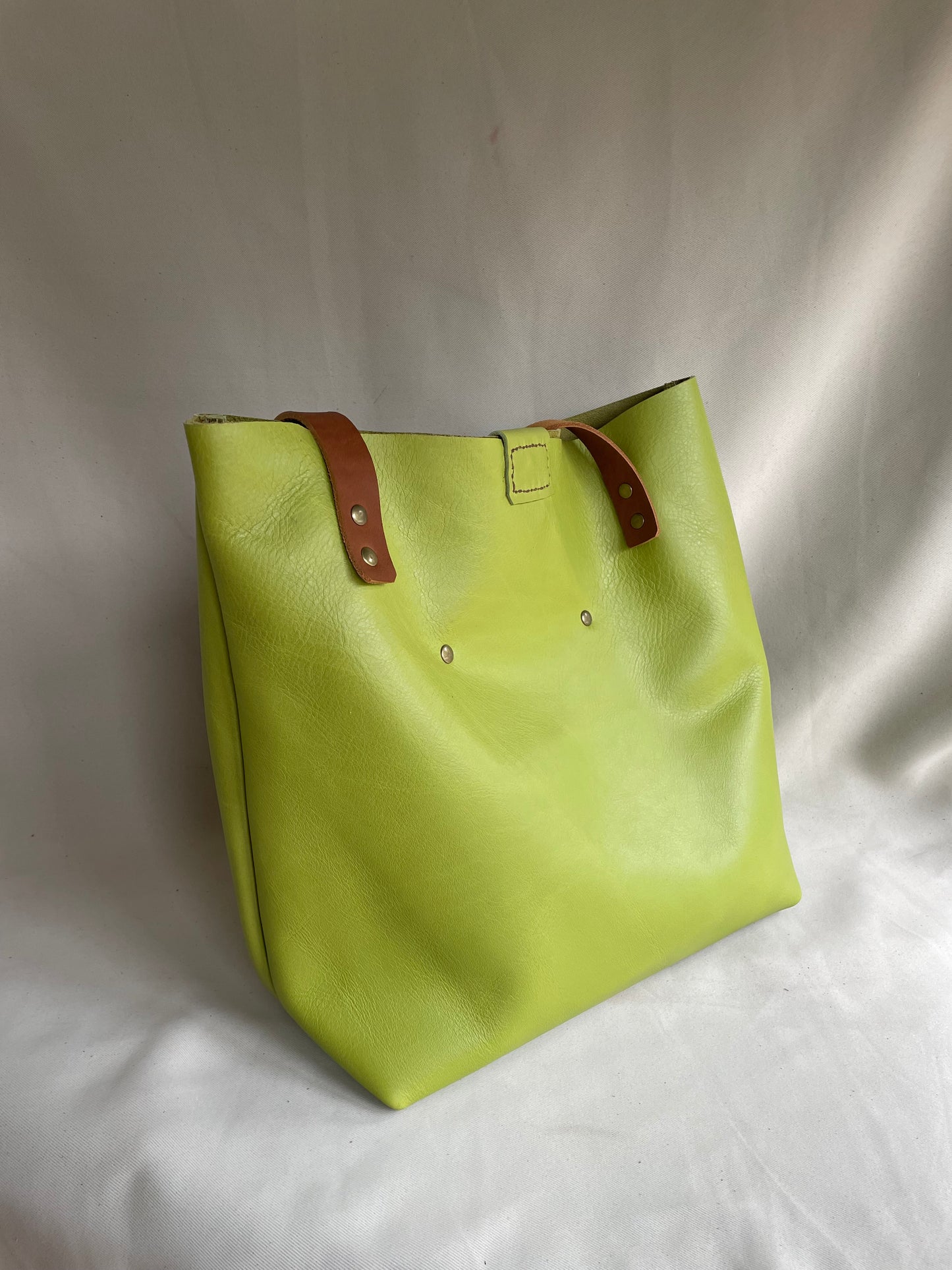 Soft Tote Leather Bag - Lime