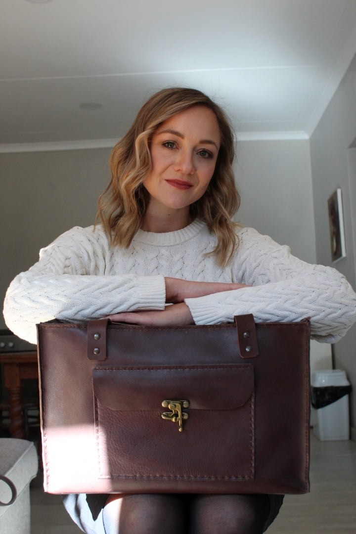Closed Leather Organiser Case - Brown