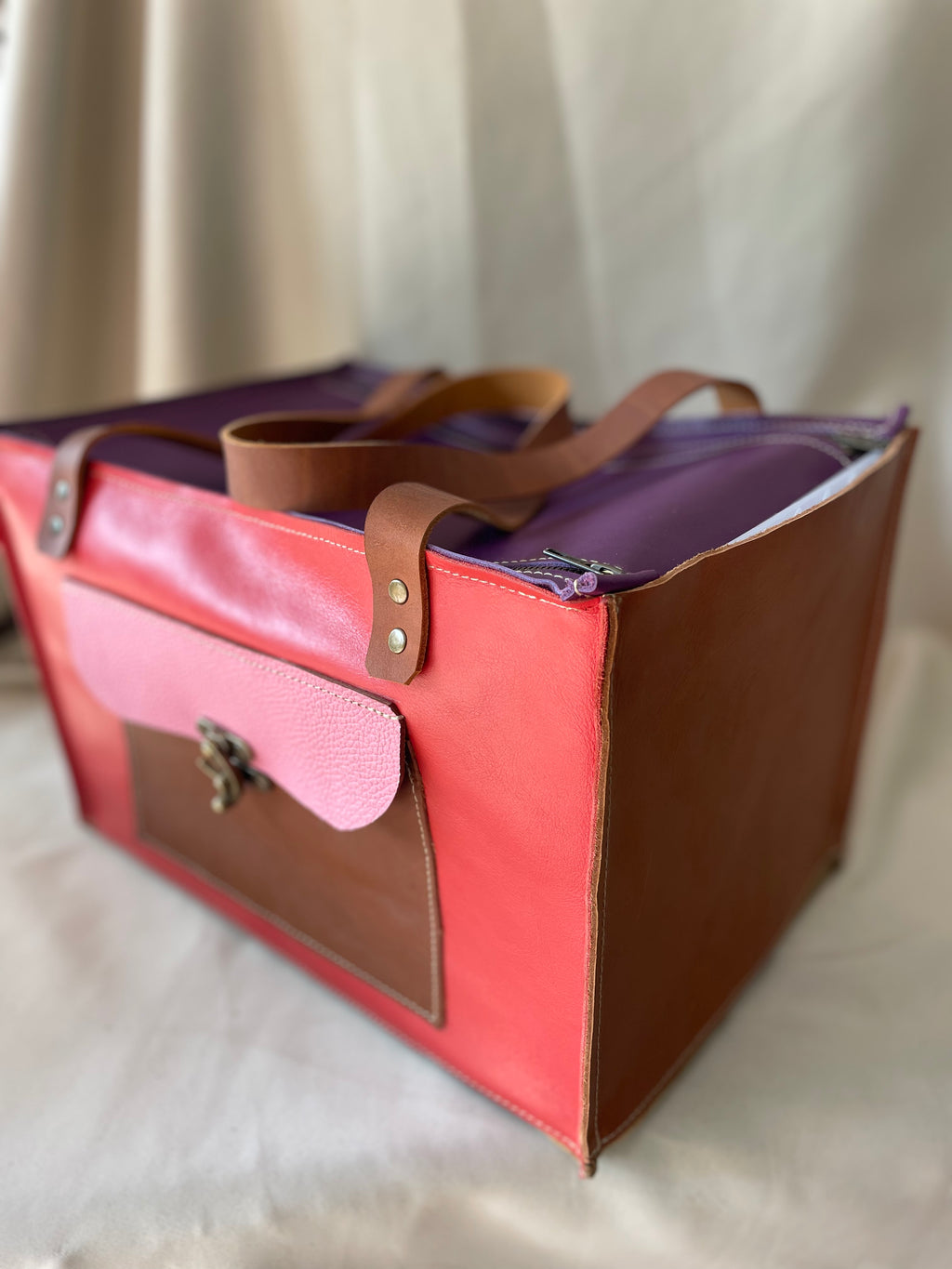 Closed Leather Organiser - Josef se kleed 25