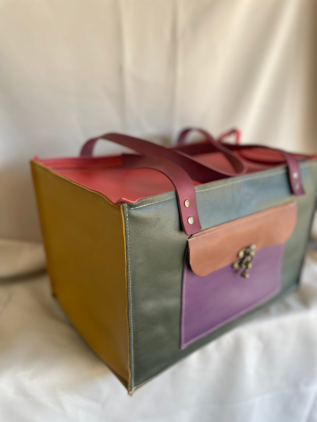 Closed Leather Organiser - Josef se kleed 34