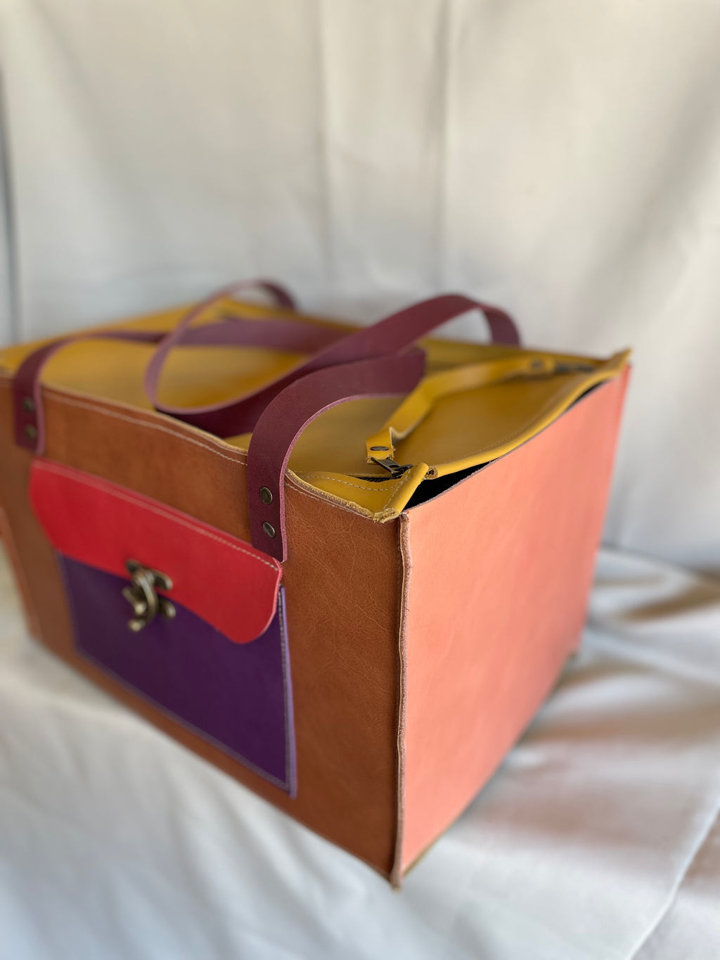 Closed Leather Organiser - Josef se kleed 35