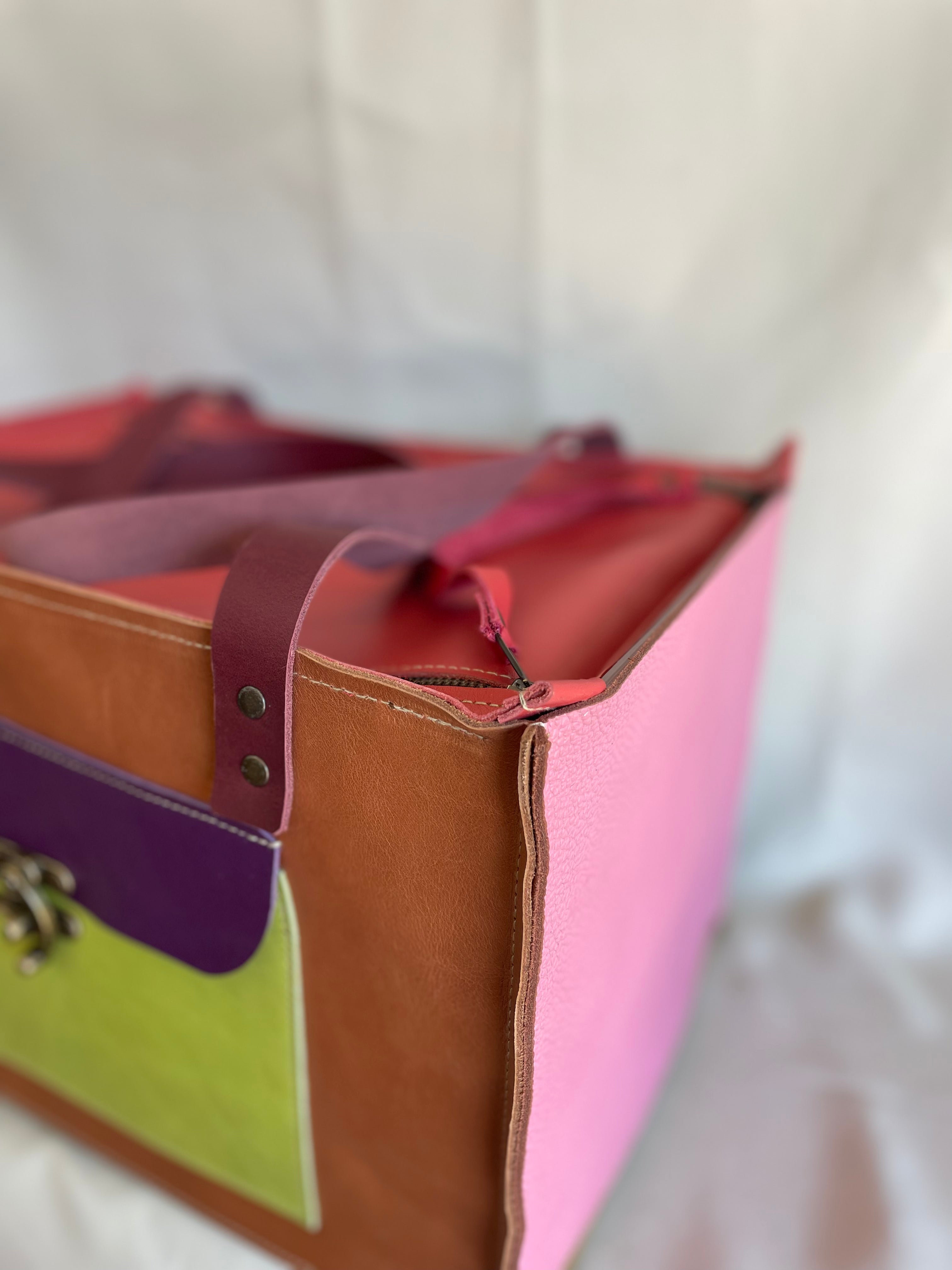 Closed Leather Organiser - Josef se kleed 33