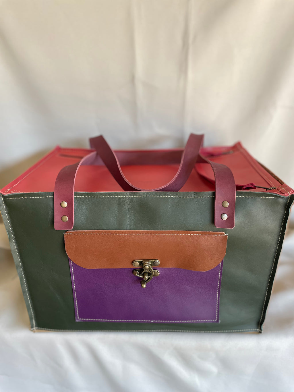Closed Leather Organiser - Josef se kleed 34