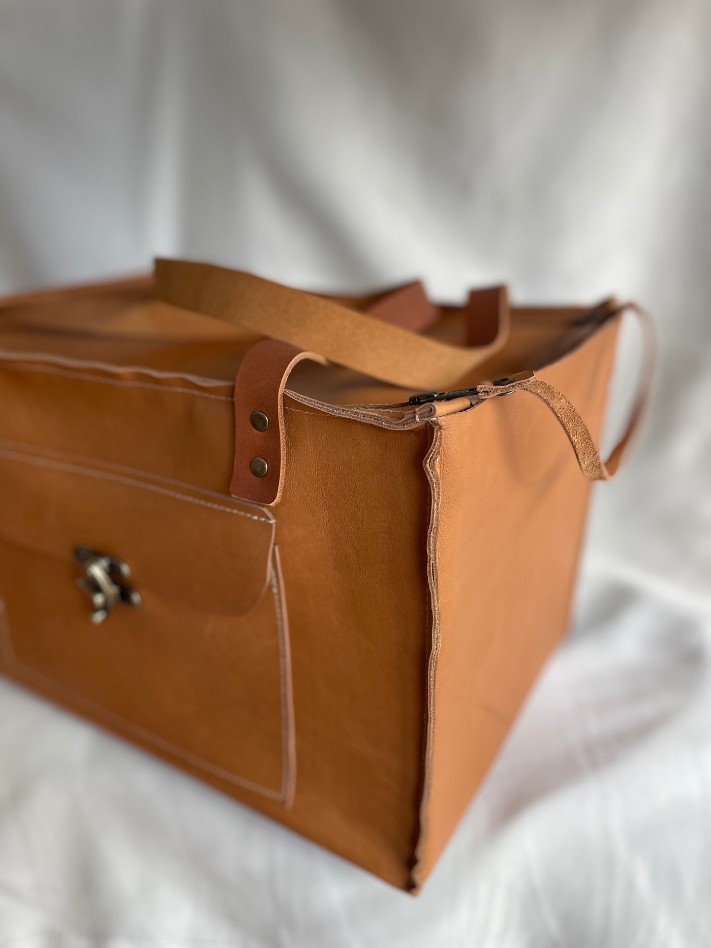 Closed Leather Organiser Case - Light Tan