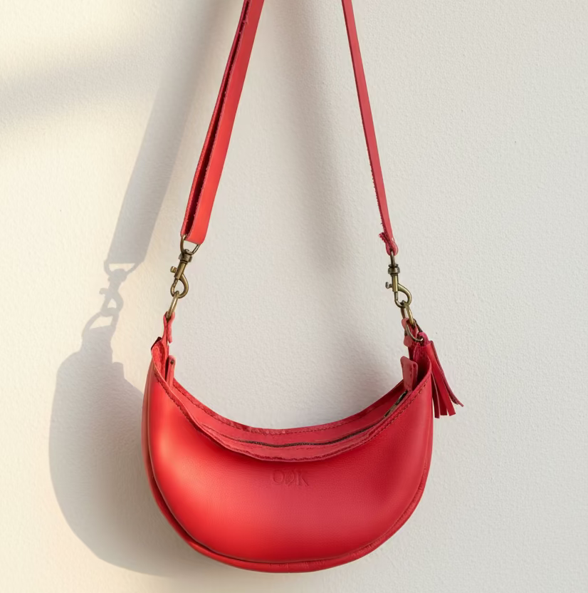 Leather Banana Moonbag - Red