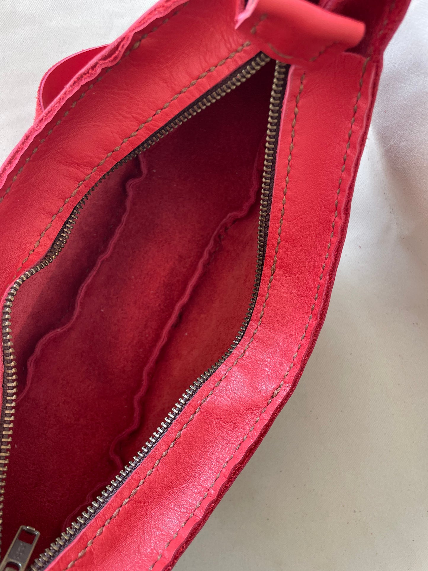 Leather Banana Moonbag - Red