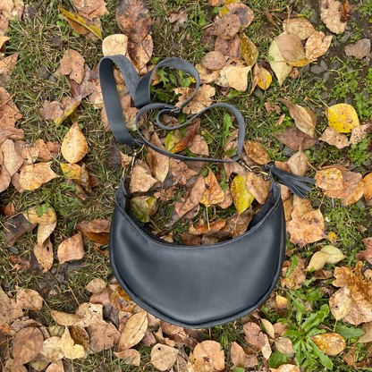 Leather Banana Moonbag - Navy