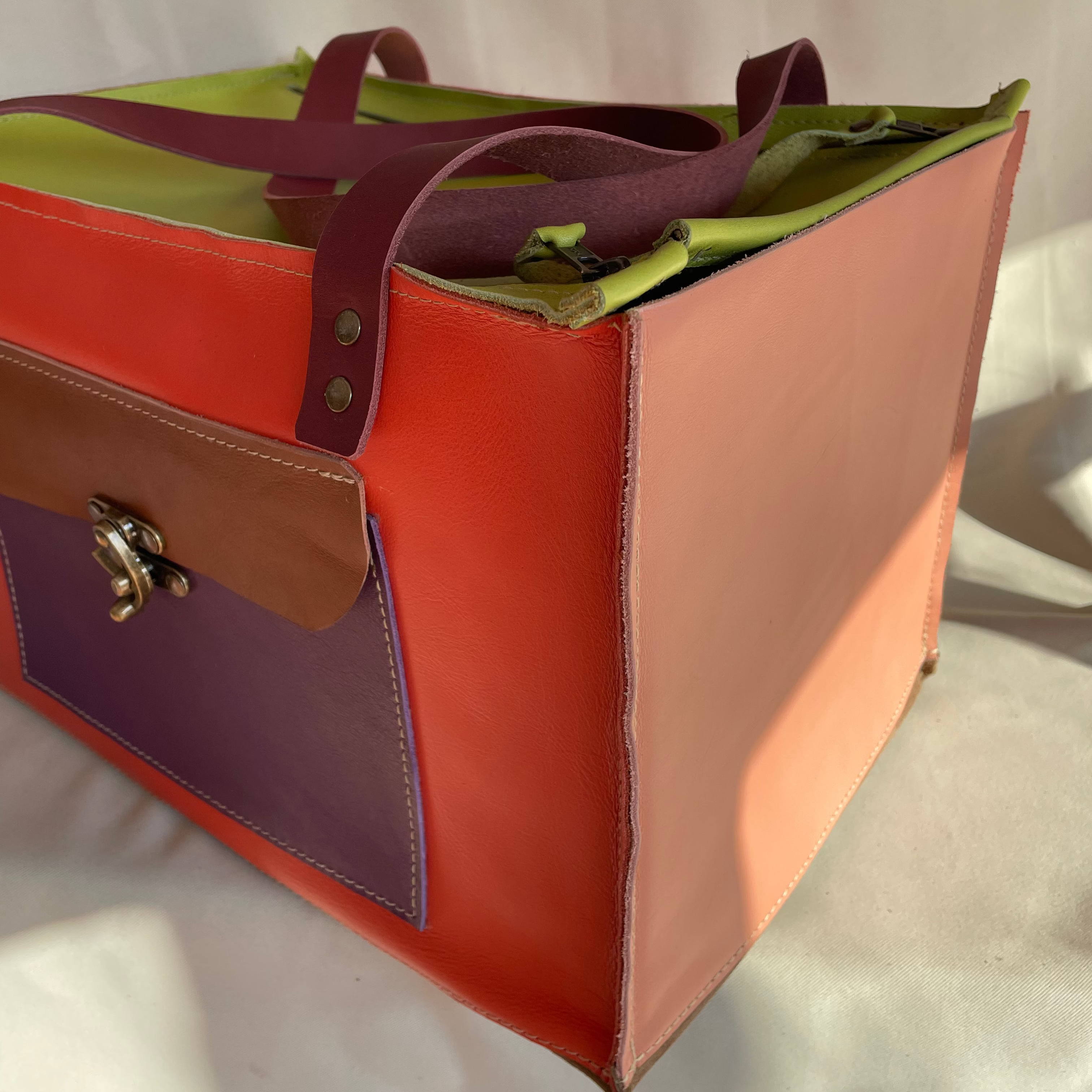 Closed Leather Organiser - Josef se kleed 32