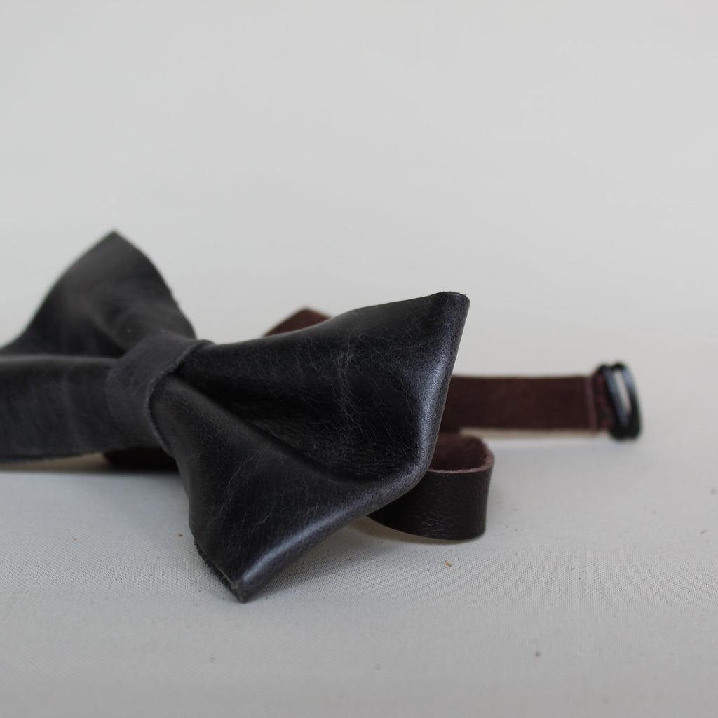 Leather Folded Bow Tie - Black