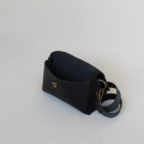 Classic Leather Moonbag - Black