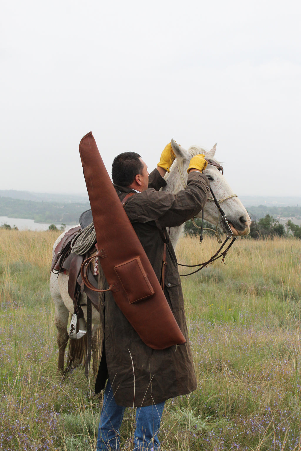 Leather Rifle Bag - Cognac lined with Sheepskin, zip pocket edition