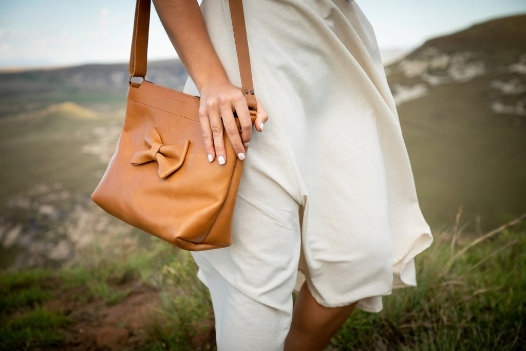 Leather Square Bow Satchel - Tan