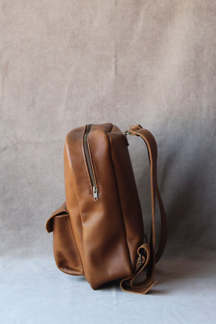 Leather round backpack in tan