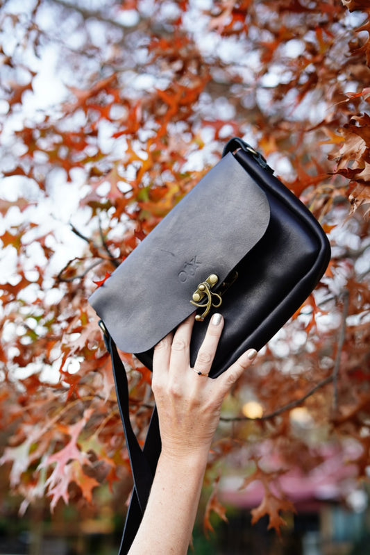 Leather Classic Satchel (inside stitch) - Black