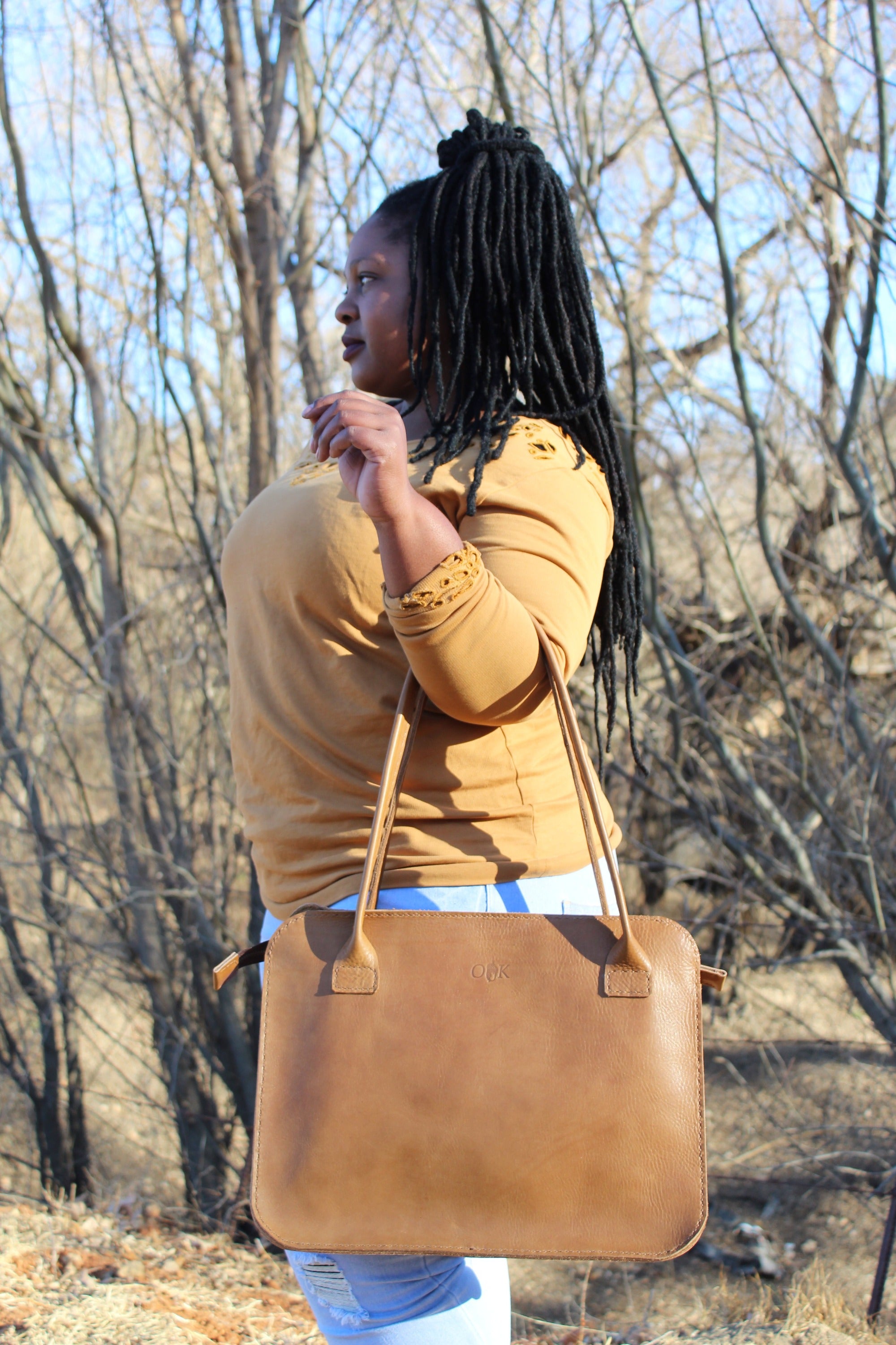 photo of the sandra business bag in tan 