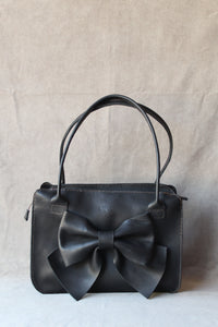 sandra business bag with bow in black