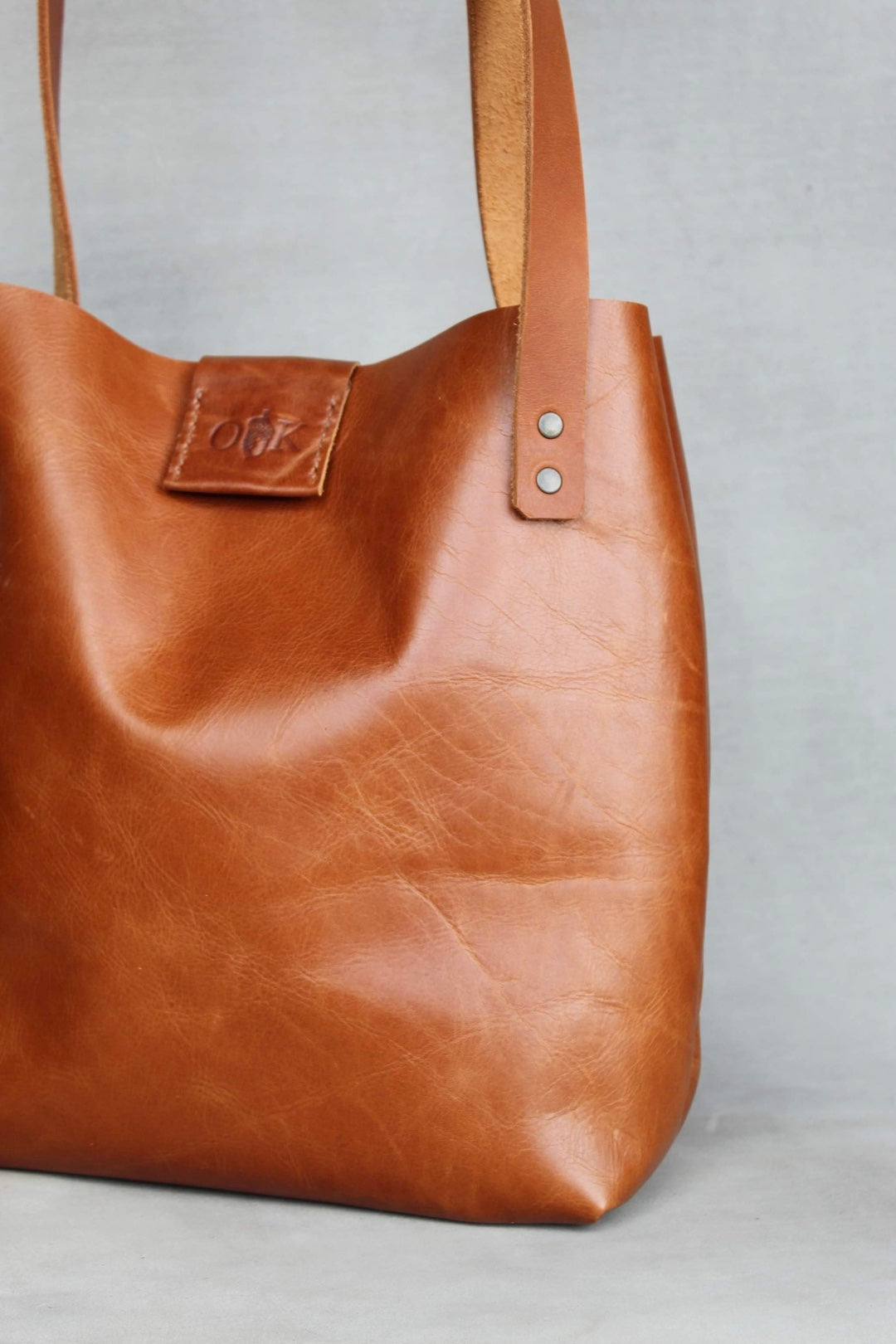 soft leather tote handbag in amber