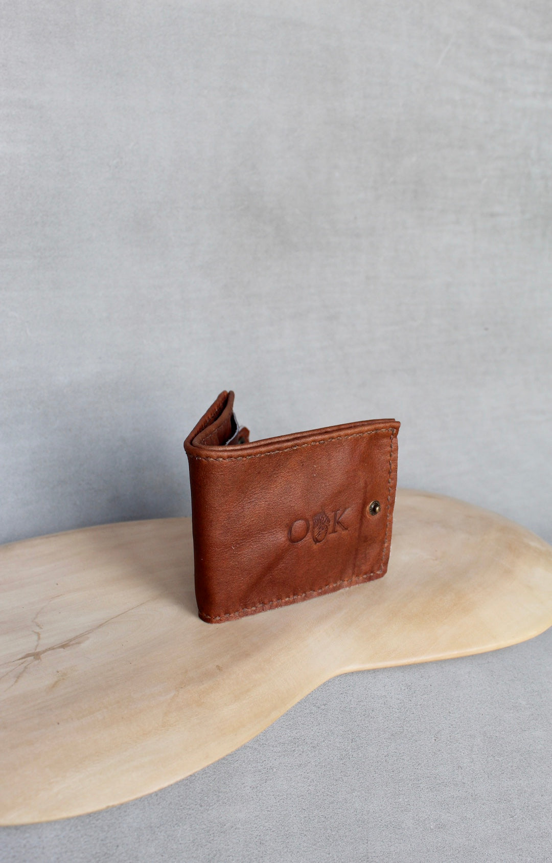 leather men's wallet with back pocket